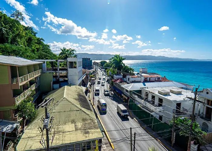 Welcome To Stunning Ocean Views At 503