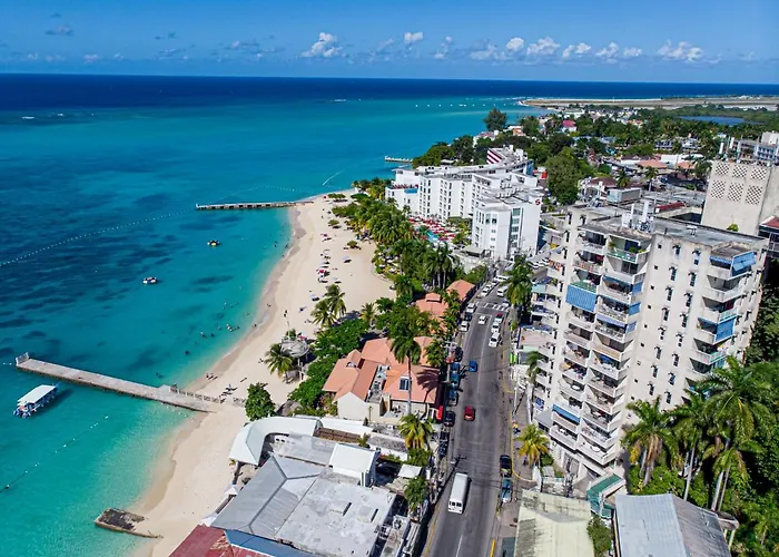 Welcome To Stunning Ocean Views At 503 * Montego Bay
